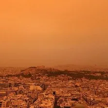 HAVA DURUMU | Atina’da gökyüzü turuncuya boyandı! Çöl tozu etkisini artırıyor! Valilikler Meteoroloji uyardı! Türkiye’de hangi illeri etkileyecek?