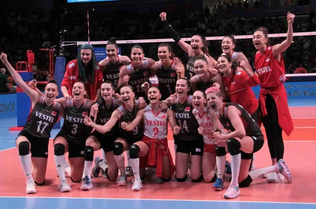 Filenin Sultanları Bulgaristan'ı 3-0 yendi