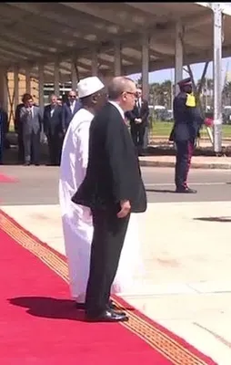 Cumhurbaşkanı Erdoğan Senegal’den resmi törenle uğurlandı