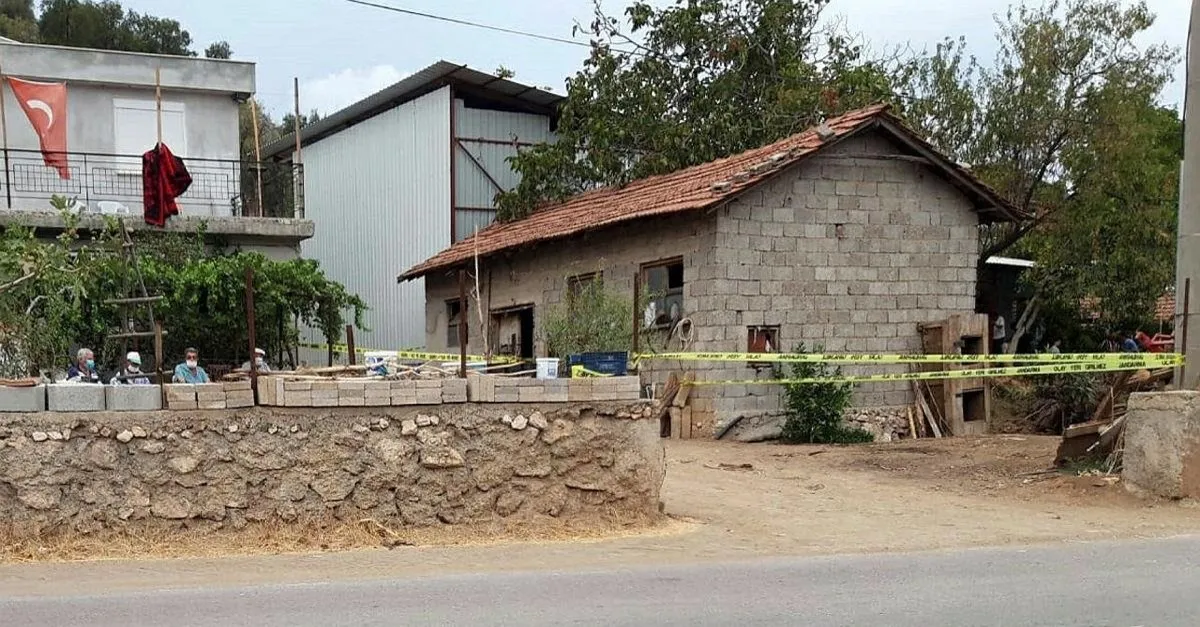 Yakinlari Tavana Asili Halde Buldu Antalya Da Yasli Kadinin Sir Olumu Takvim