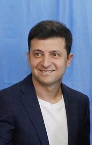 Ukrayna’da seçimin galibi komedyen Zelenskiy