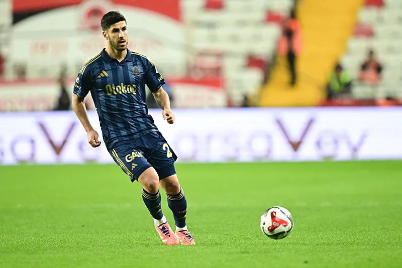 Fenerbahçe'den yine genç forvet transferi! Fisnik Asllani için Chelsea ile yarış - 17