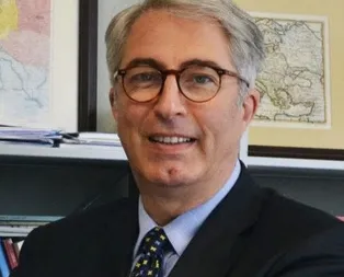 Bu yazıları FBI mı yazdırıyor size?