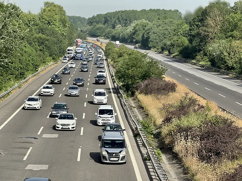 Akın akın gidiyorlar! Kurban Bayramı trafiği böyle görüntülendi | HARİTALI YOL DURUMU - 21