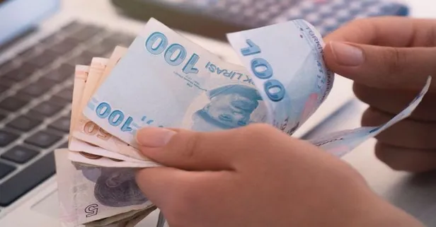 Emeklilere Müjde! Nisan Ayı Maaşları Hesaplara Yatıyor! Hemen Kontrol Edin!