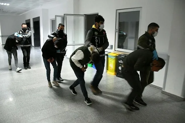 Aksaray'da zehir tacirlerine operasyon! 4 şüpheli yakalandı