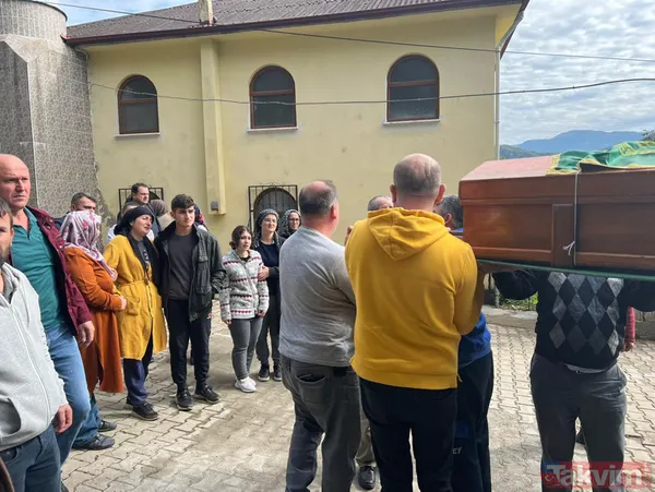 SON DAKİKA: Amasra Bartın'da maden faciasında hayatlarını kaybeden işçiler son yolculuğuna uğurlanıyor - 22