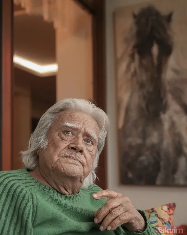 Yeşilçam efsanesi Cüneyt Arkın’ın oğlu Murat Arkın’ından kahreden paylaşım! Gördüğü rüyayı anlattı “Babam çıkıp şimdi gelse...” - 36