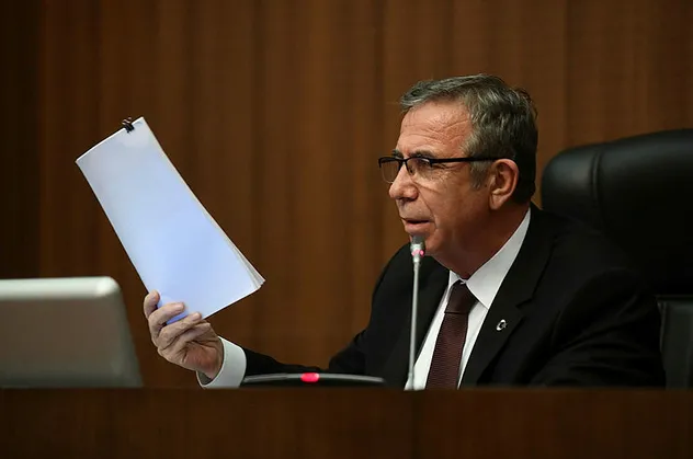 CHP'nin Ankara Büyükşehir Belediye Başkanı Mansur Yavaş'tan belediye şirketlerine operasyon