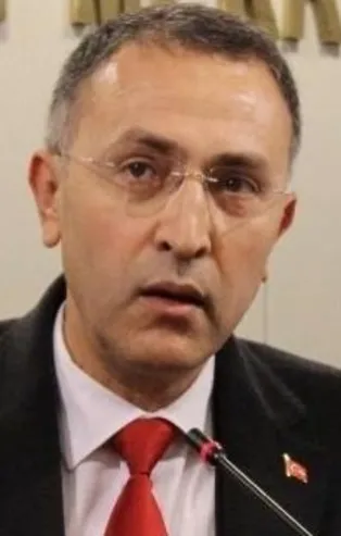 Son dakika: CHP'de deprem! Mustafa Gülbay istifa etti