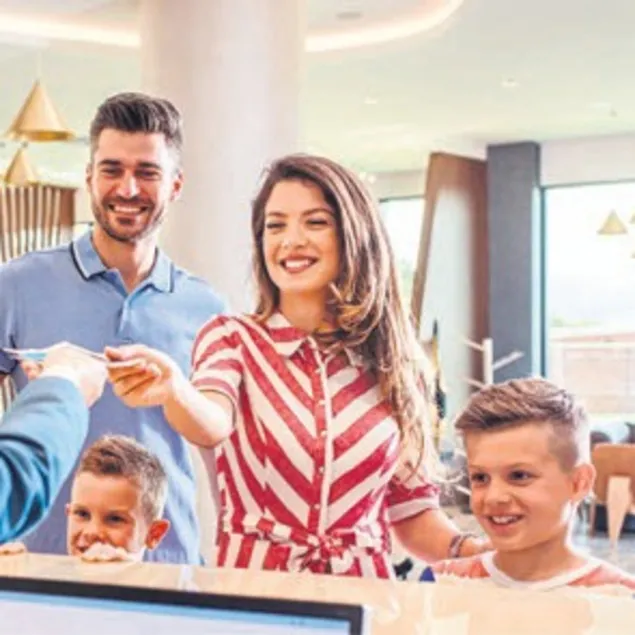 Otellerde kimlik fotokopisine son