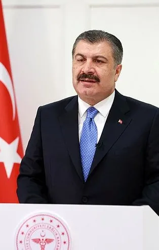 Sağlık Bakanı Fahrettin Koca'dan flaş açıklamalar: 20 yaşa aşı için tarih verdi!