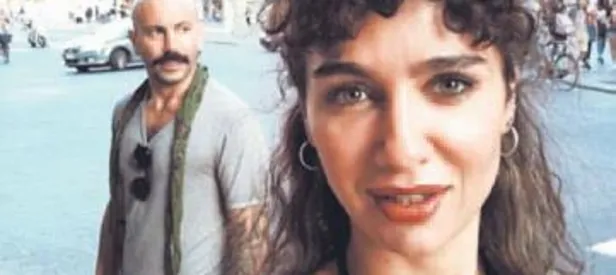 ‘Mutluyum ’ pozu