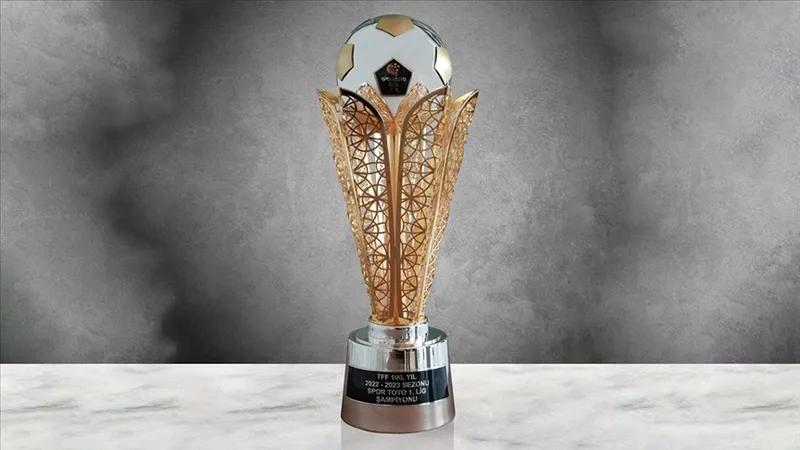 gs-kupayi-ne-zaman-kaldiracak-galatasaray-kupa-toreni-ne-zaman-1716751242374.jpg GALATASARAY KUPA TÖRENİ ne zaman? GS kupayı ne zaman kaldıracak? Tarih ve saat açıklaması geldi-2