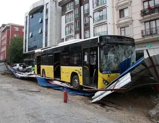 İETT otobüsü metro inşaatına girdi