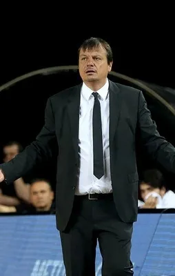 Ergin Ataman'a 3 maç ceza