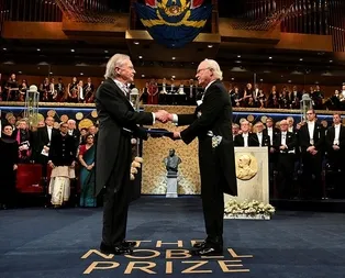 2019 Nobel ödüllerine soykırım bulaştı! Miloseviç hayranı Handke, Nobel Edebiyat Ödülü’nü aldı