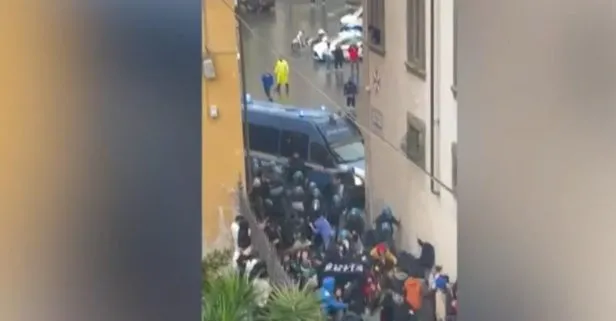 İtalya’nın Floransa ve Pisa kentlerinde tepki çeken görüntüler! Polis, Filistin için destek gösterisi düzenleyen öğrencilere copla müdahale etti