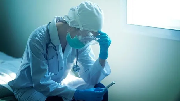 ABD'de korona alarmı! New York'ta Kovid-19'dan hastaneye yatışlarda artış oldu-3