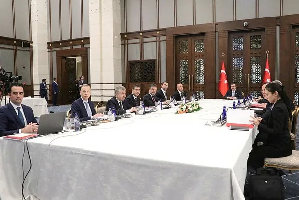 Ekonomi Koordinasyon Kurulu sonrası Cumhurbaşkanı Yardımcısı Cevdet Yılmaz tarihi açıkladı: "Orta Vadeli Programı Eylül ayında paylaşacağız"-6