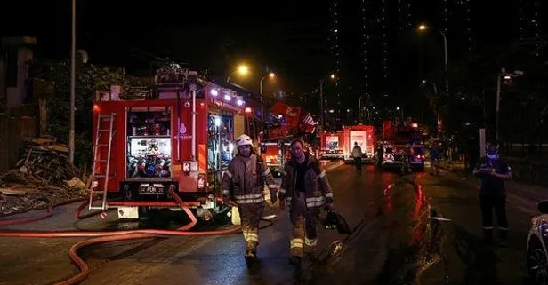 Istanbul Kartal Da Geri Donusum Deposunda Yangin Takvim