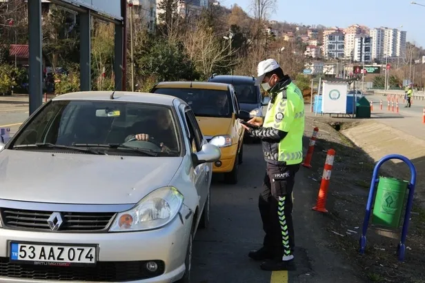 10 bin 945 noktada 'Düzensiz Göç İle Mücadeleye Yönelik Huzur Uygulaması! Bin 474 düzensiz göçmen yakalandı-3