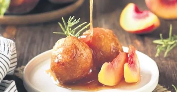 Karamelize şeftalili lokma tatlısı