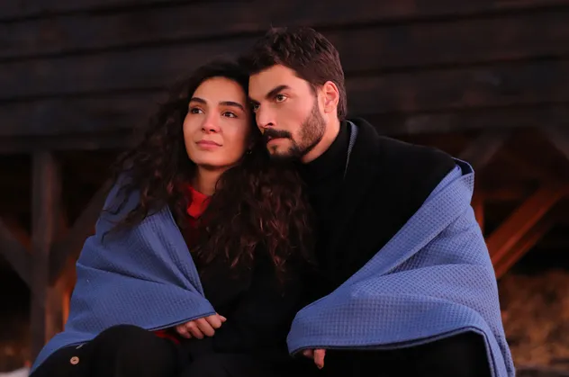 Hercai 26.son bölümüyle yine zirvede! İzleyiciler o anlarda mest oldu