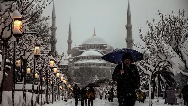 Kar yağışı İstanbul'a giriş yaptı! Meteoroloji'den İstanbul dahil 19 kente sarı ve turuncu kodlu uyarı! Kar yağışı fırtınası yolda-5