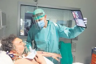 Coronavirüs (COVID-19) hastalarının akciğerlerinde buzlu cam benzeri yapılar tespit edildi-6