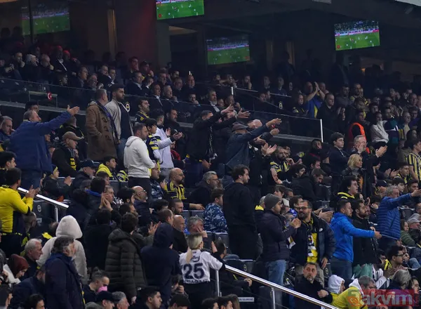 Ali Koç'un bu yaptığı taraftarı çıldırttı! Tepkiler çığ gibi - 15