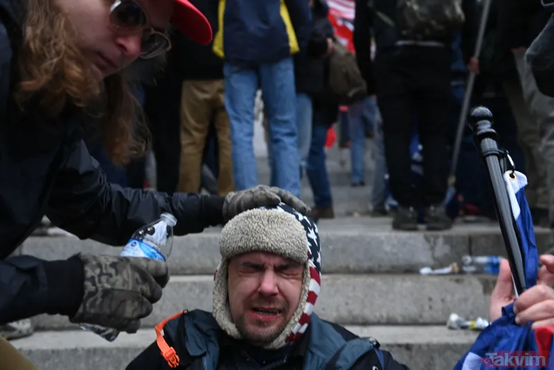 ABD yangın yeri: Donald Trump destekçileri polis barikatını aşarak Kongre binasına girdi! Ölü sayısı yükseliyor