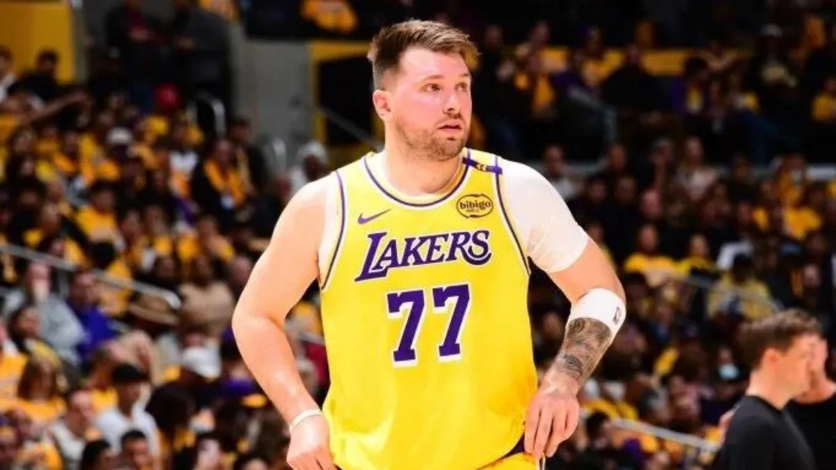 Luka Doncic ilk kez forma giydi!