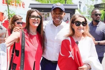 New York Belediye Başkanı Eric Adams'a usulsüz olarak bağış alma suçlamasıyla dava açıldı