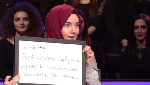 Milyoner'de bir ilk yaşandı! Ümmü Gülsüm Kim Milyoner Olmak İster'e damga vurdu