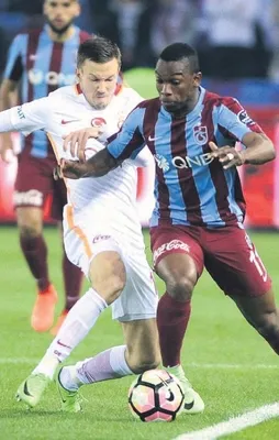 Villarreal Castillo’dan vazgeçmiyor