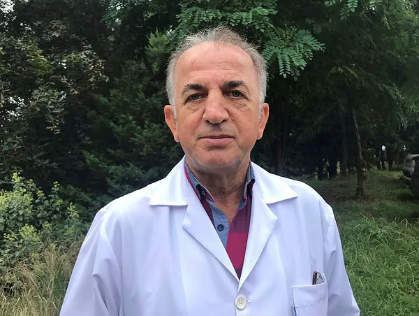 profesor-vatandasi-uyardi-vaka-sayilarini-dusuremezsek-kapanmak-zorunda-kalacagiz-1631957724399.jpg Profesör vatandaşı uyardı: Vaka sayılarını düşüremezsek kapanmak zorunda kalacağız-2