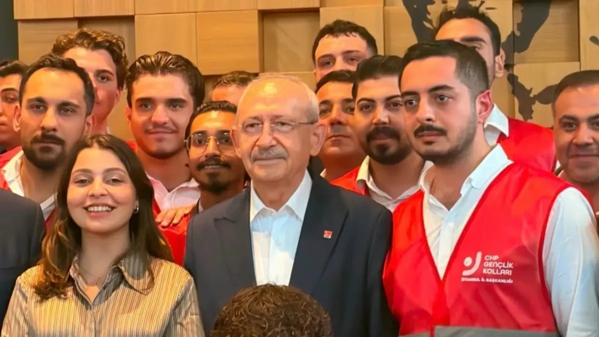 CHP ve YENİ Parti arasında figüran kavgası: Ajanstan oyuncuları kim gönderdi? Truva atı iddiası