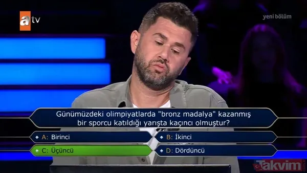 Yarışmacı 'forvet'i bilemedi joker kullandı! Kim Milyoner Olmak İster'de Kenan İmirzalıoğlu'ndan futbol dersi! İzleyiciler ekran başında çıldırdı - 39