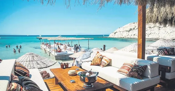 Bu ne 'beach'im iş! Komşu'daki ‘Havlu Hareketi’ Türkiye’ye de sıçradı..