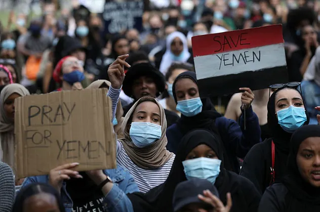 İngiltere'de Suudi Arabistan, BAE ve bunlara silah satan AB ülkeleri Yemen saldırıları nedeniyle protesto edildi