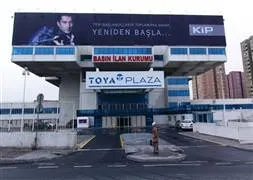 Ulusoy ve Atalay’ın asansörü çakıldı