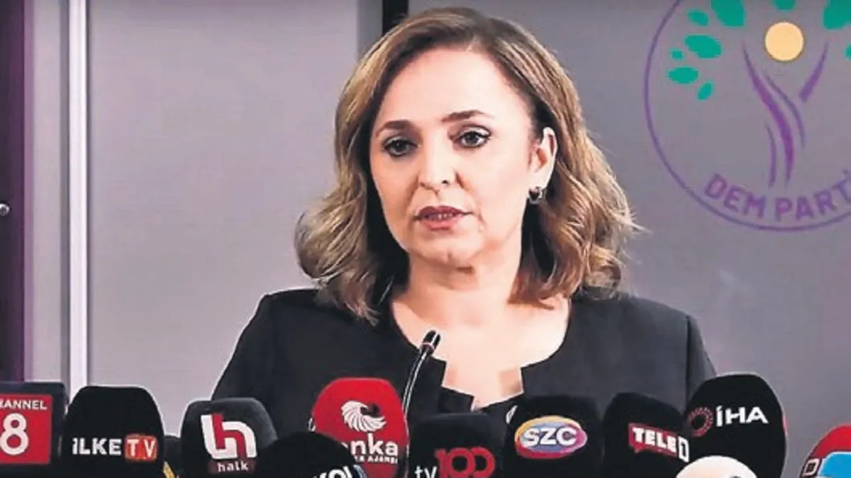 Terörsüz Türkiye hedefinde önemli bir eşik aşıldı! 47 yıl önce kurulan kanlı örgüt PKK kendini feshediyor