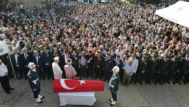 Pençe-Kilit Operasyonu şehitlerine son veda! Şehidin vasiyeti: Arkamdan ağlamayın!-3