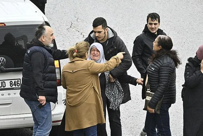 Ankara'da ikinci komşu dehşeti! Baba ile 15 yaşındaki oğlu komşuları tarafından tüfekle vurularak öldürüldü-4