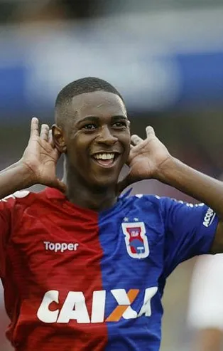 FaceTime’la transfer teklifi | Fenerbahçe Jhonny Lucas'ın peşinde...