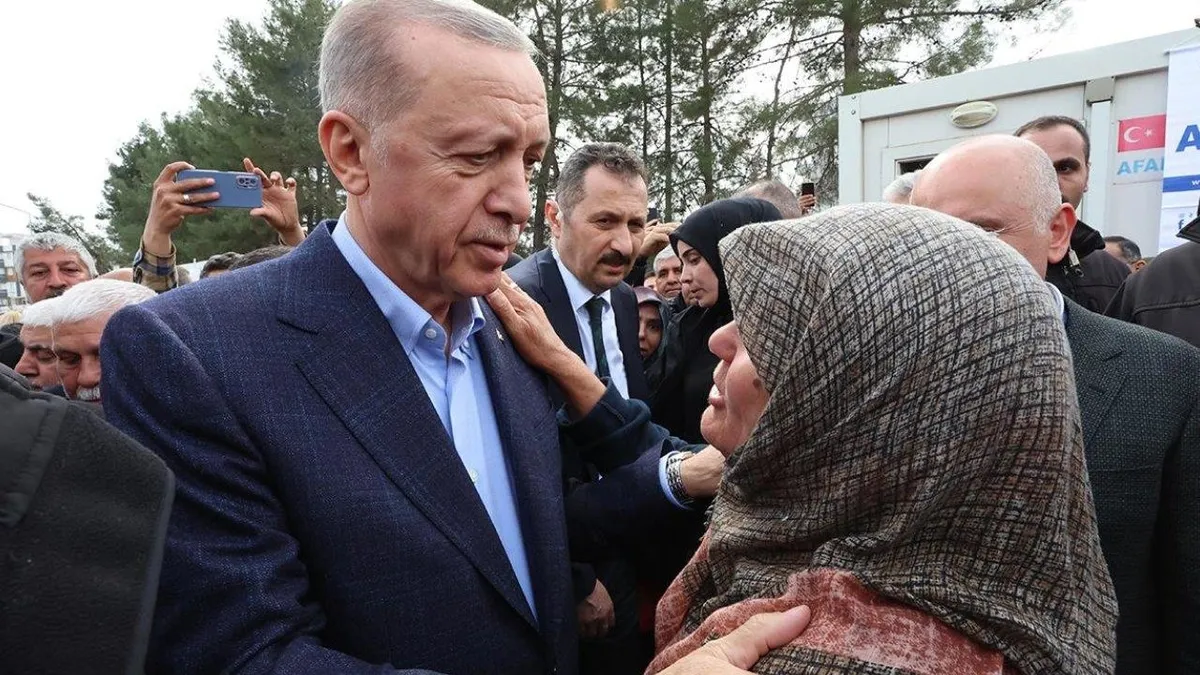 Başkan Recep Tayyip Erdoğan'dan 6 Şubat paylaşımı: İlk günden beri devlet ve millet olarak "bir oluruz"