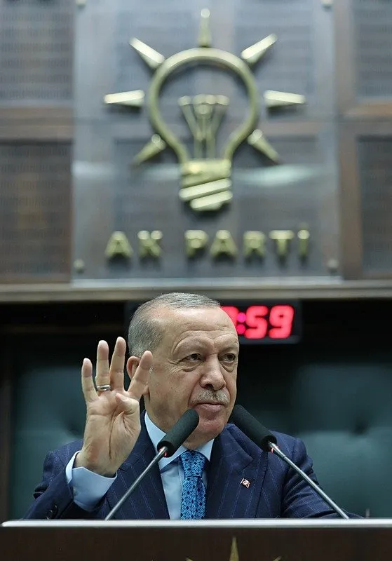 baskan-erdogan-ecdadi-andi-israili-uyardi-cenge-her-zaman-hazir-olacaksin-27-mayistan-15-temmuza-siyonist-sebe-1750242571850.jpeg Başkan Recep Tayyip Erdoğan, partisinin TBMM Grup Toplantısı'nda konuştu (AA)