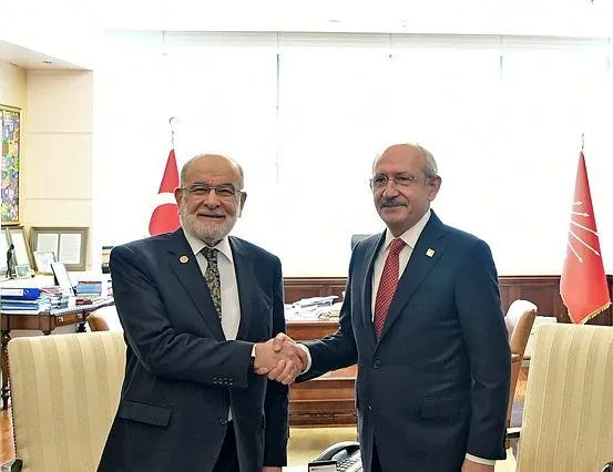 Oy kaygısıyla savrulup durdular!