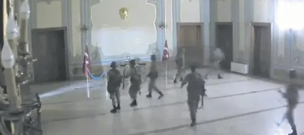 1 günlük askere silah verdiler